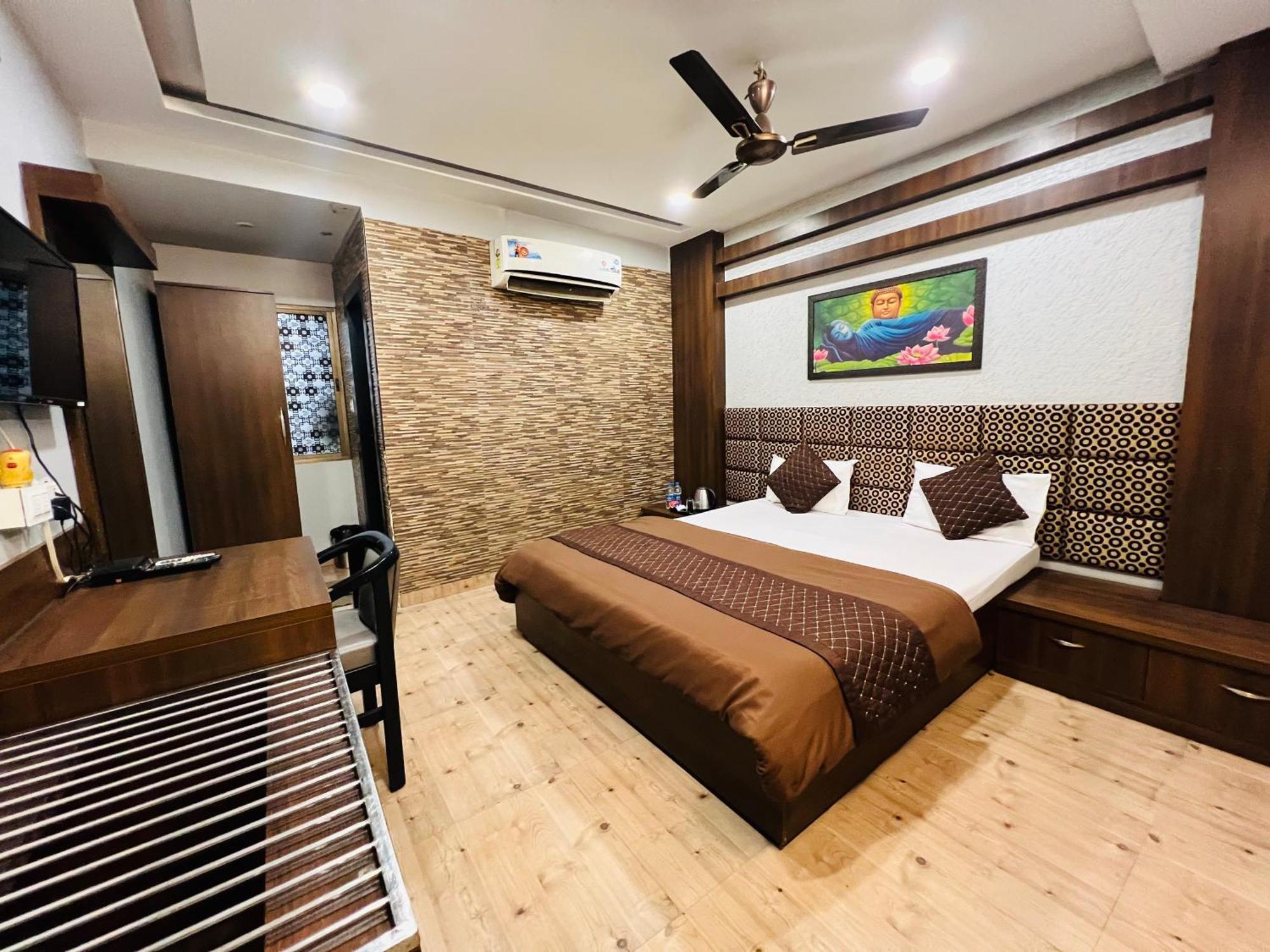 Hotel Sabera Siliguri Bagian luar foto