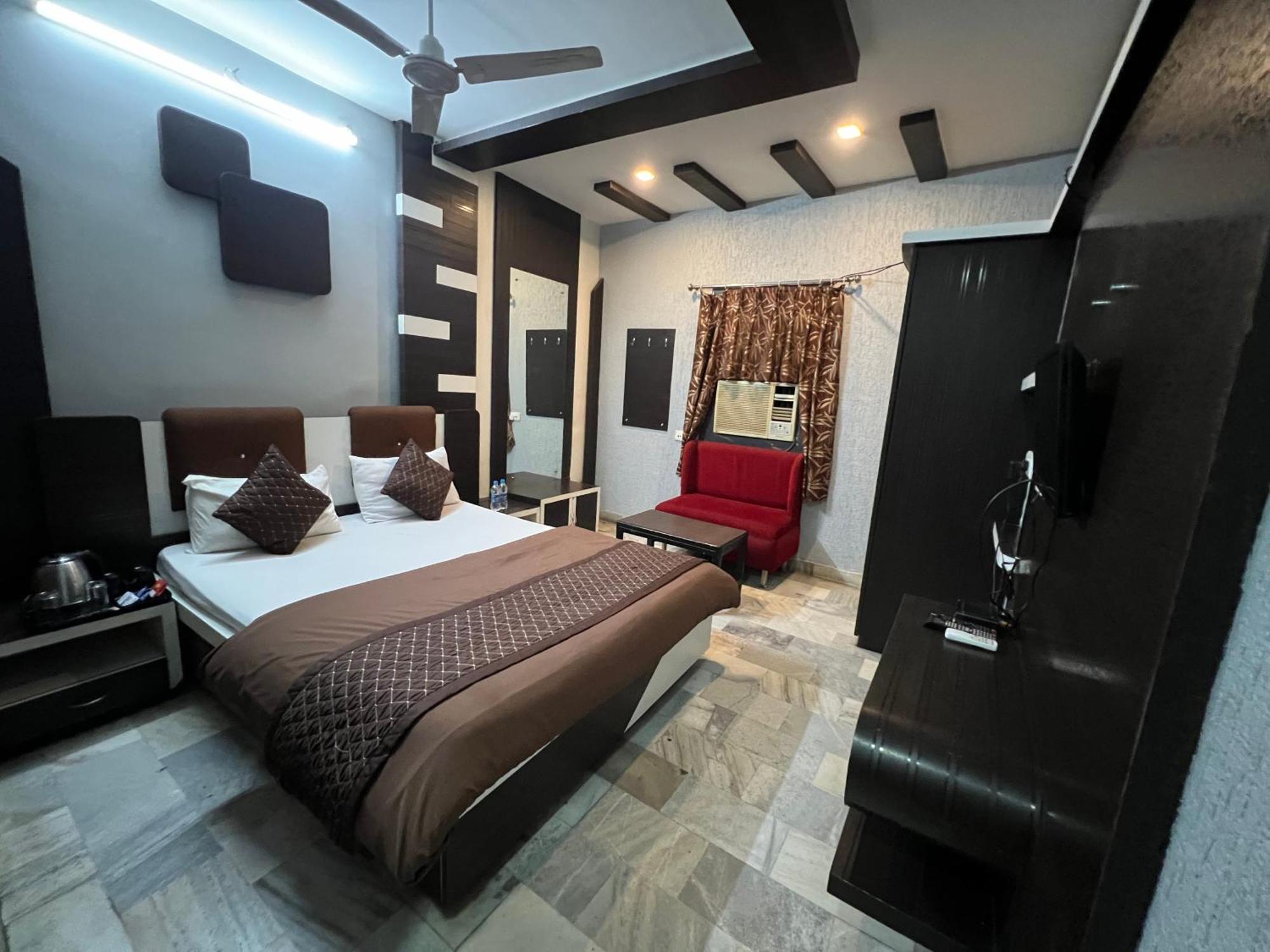 Hotel Sabera Siliguri Bagian luar foto