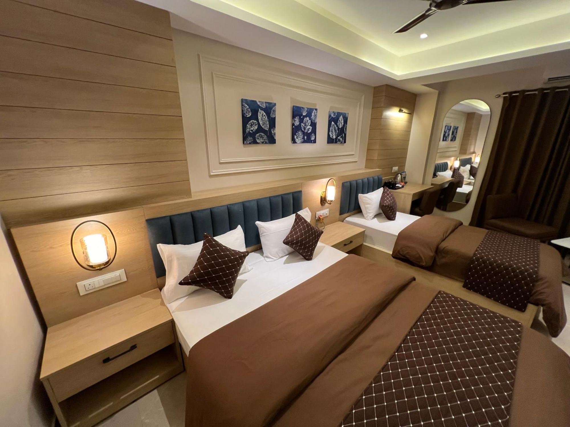 Hotel Sabera Siliguri Bagian luar foto